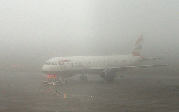 Thick fog delays landing of flights at MIA
